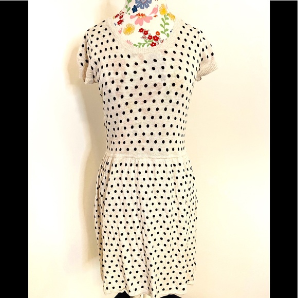 Kensie Dresses & Skirts - Kensie PolkaDot Stretch Dress